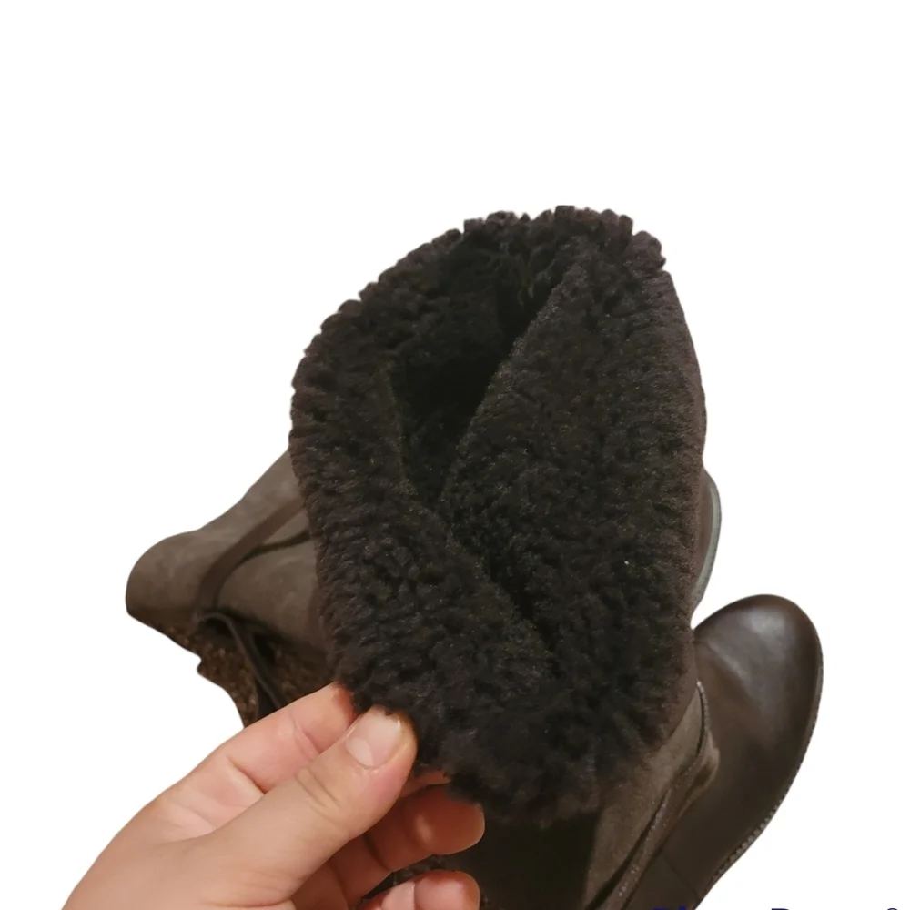 - - Via spiga brown boots